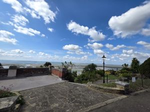 Photo 9- click for photo gallery